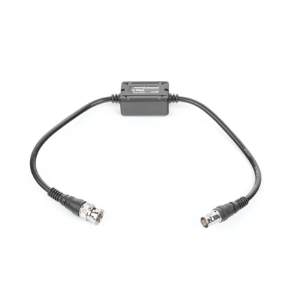 AISLADOR DE TIERRA por BNC / ELIMINE eficazmente los problemas en el video como el RUIDO, DIAFONIA, INDUCCIÓN e INTERFERENCIAS causadas por los lazos de tierra. Compatible con cámaras HD-TVI/CVI/AHD/CVBS de hasta 2 MP.
