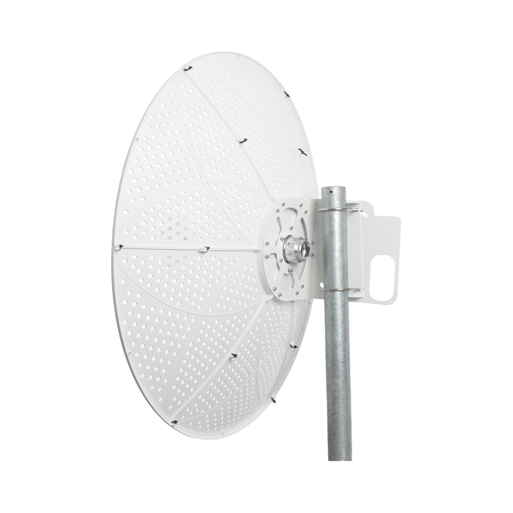 Antena direccional para C5x, C6x, B6X y B5x, Guía de onda para mantener la integridad de la señal y minimiza la pérdida en transmisión , 4.9 - 6.5 GHz, 3 ft, Ganancia de 34 dBi, Montaje incluido