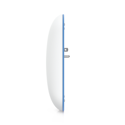 Extensor WiFi 6 UniFi / Hasta 5.3 Gbps Agregados / Doble Banda 2.4 y 5 GHz / MIMO 2x2 y 4x4 con Beamforming / Conexión Directa a Contacto Eléctrico / 300+ Clientes Concurrentes / Gestión UniFi Network / Exclusivo para Equipos UniFi