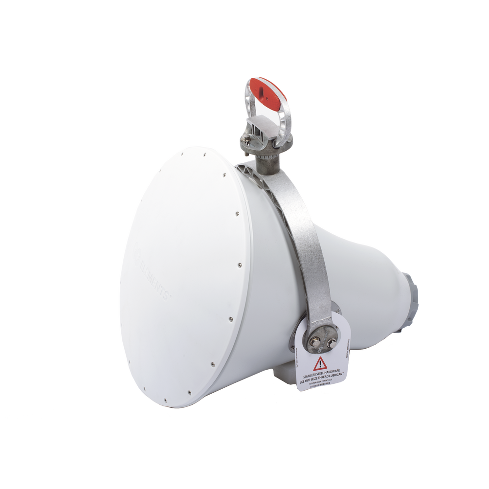 Antena direccional UltraHorn™ 5180-6775 GHz MHz, 24 dBi, ultra rechazo al ruido, conexión a radio sin pérdida y transmisión altamente direccional sin lóbulos laterales