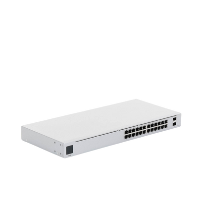 Switch UniFi Capa 2 / 24 Puertos Gigabit / 16 Puertos PoE+ 802.3af/at / 95W Total / 2 Puertos SFP 1G / Pantalla LCM / Sin Ventilador