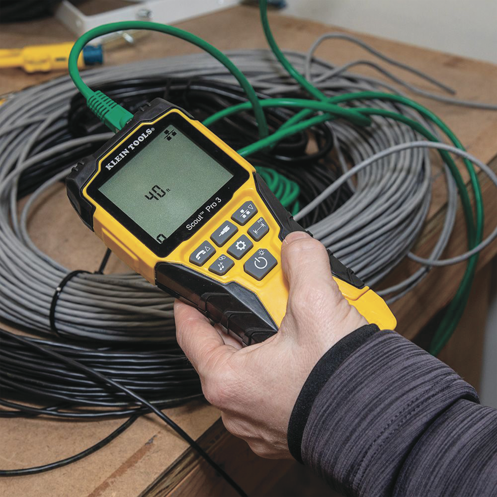 Probador Scout™ Pro 3 con kit de transmisores remotos de ubicación.