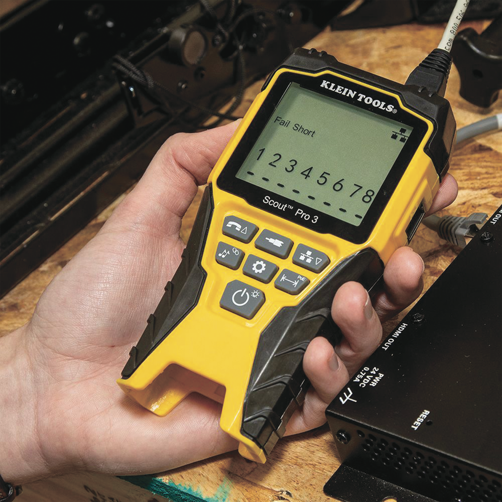 Probador Scout™ Pro 3 con kit de transmisores remotos Test-n-Map™ (Inspección PoE)