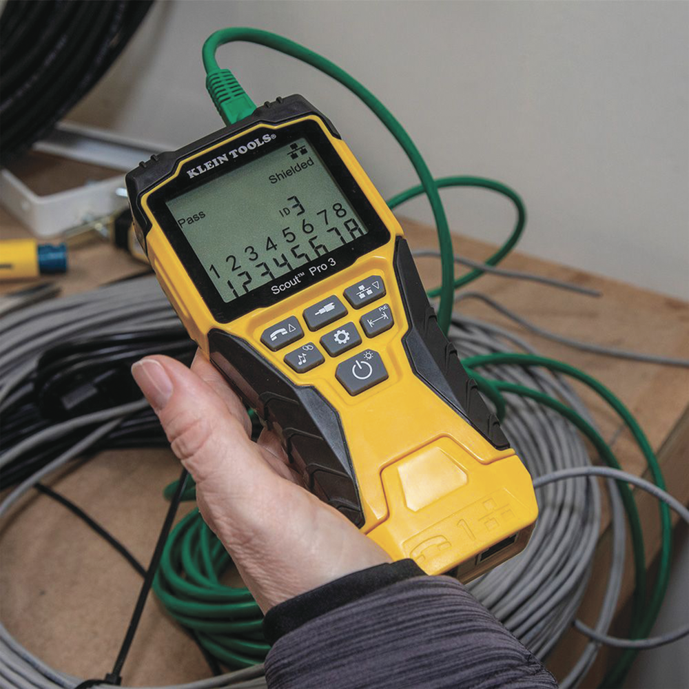Probador Scout™ Pro 3 con kit de transmisores remotos Test-n-Map™ (Inspección PoE)