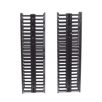 Organizador Vertical NetRunner, Sencillo (Solo Frontal), Para Rack Abierto de 45 Unidades, 4.9in de Ancho, Color Negro