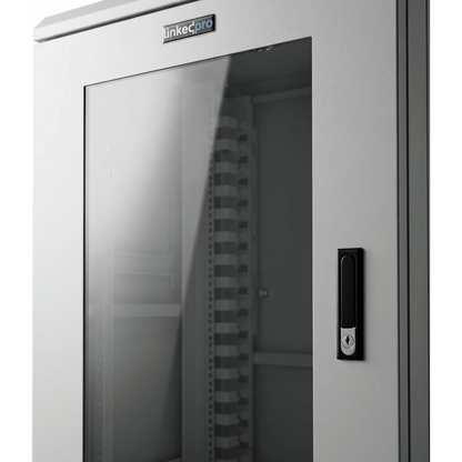 Gabinete Rack 19 Pulgadas / 18 Unidades / Piso / Puerta de Cristal / Acero Calibres 16-18-20 / Capacidad 750 kg (1653.5 lb) / Dimensiones 60 cm (23.6 in) x 93 cm (36.6 in) x 46 cm (18.1 in)