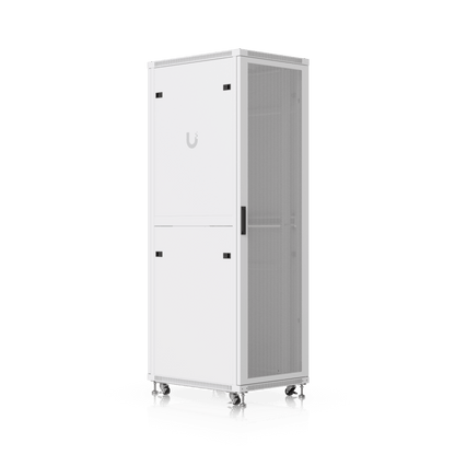 UACC Rack Cabinet 42U (600 × 800 mm) – Gabinete de Piso Totalmente Ensamblado con Ventiladores Integrados, Paneles Removibles, Ruedas con Seguro y Puerta Frontal Perforada para Óptimo Flujo de Aire