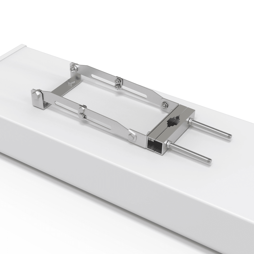 Antena Sectorial para Exterior / Frecuencia 1710-2190 MHz / Ganancia 18 dBi / Ancho de Banda 480 MHz / VSWR ≤1.5 / Potencia Máxima 200W / IP65 / Montaje en Tubo