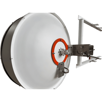 Antena Direccional / 2 ft / 5.9-7 GHz / Ganancia 32 dBi / SLANT de 45 ° y 90° / Incluye Jumpers con conector N-Macho a RPSMA / montaje y radomo incluido.