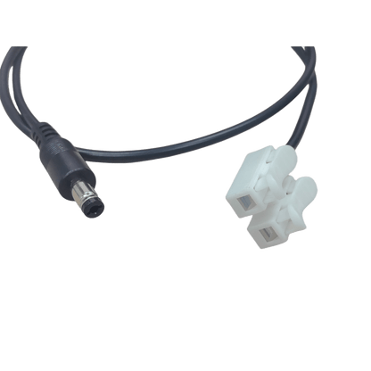 Cable con Conector Macho (Pigtail) | Forro Negro | Terminal Blanca | Alimentación para Vcc con Puntas Libres | Polarizado | Largo 22 cm ( 8.66 Pulgadas)  | Calibre 22AWG.