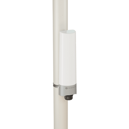 (GPeRx4) Extensor PoE Administrable SwOS para Exterior/ 3 Puertos de Salida af/at / PoE IN 90 Watts / Puertos Aislados