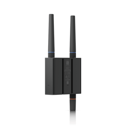 Router UniFi Ultra LTE con WiFi 4 / ranura para 1 tarjeta SIM / 2 Puertos RJ45 10/100Mbps / Alimentación por USB Type-C y ATX DC / Bandas LTE B2, B4, B5 /