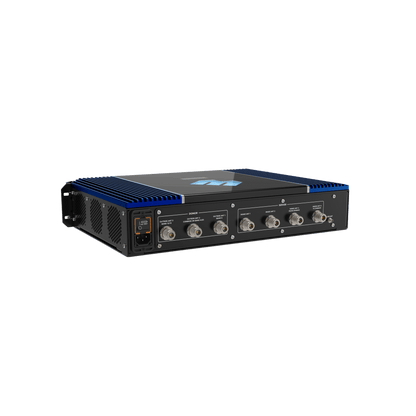 Amplificador de Señal Celular Enterprise 4330 / 4G LTE / Amplificación de Banda Ancha y Canalizada / Pantalla LCD Táctil a Color / XDR Technology / Compatible con Múltiples Dispositivos y Operadores / Montaje en Rack