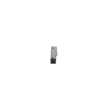 PDU Básico para Distribución de Energía, Enchufe de Entrada NEMA L5-30P, Con 22 Salidas NEMA 5-20R, de Instalación Vertical, 120 Vca, 30 Amp
