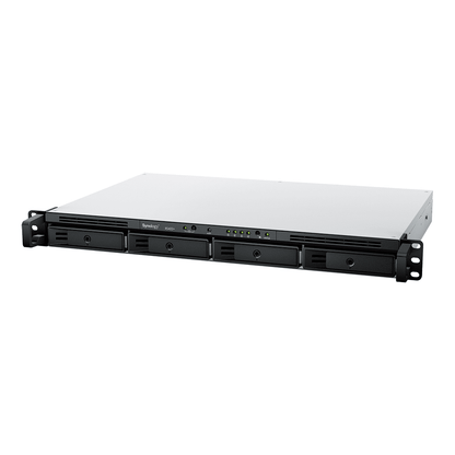 NAS RackStation RS822+ | 4 Bahías | 1U | AMD Ryzen V1500B | 32 GB DDR4 ECC | 4 Puertos 1GbE | Expansión PCIe | Compatible con SSD NVMe | Sistema Operativo Synology DSM.