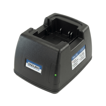 Cargador de Baterías para Radio Bidireccional / Pod Reemplazable / Tecnología de Carga Avanzada / Compatibilidad Multi-Química Li-Ion LiPo NiMH NiCd / Certificaciones FCC BCC DOE CE / Monitoreo LED de Estado