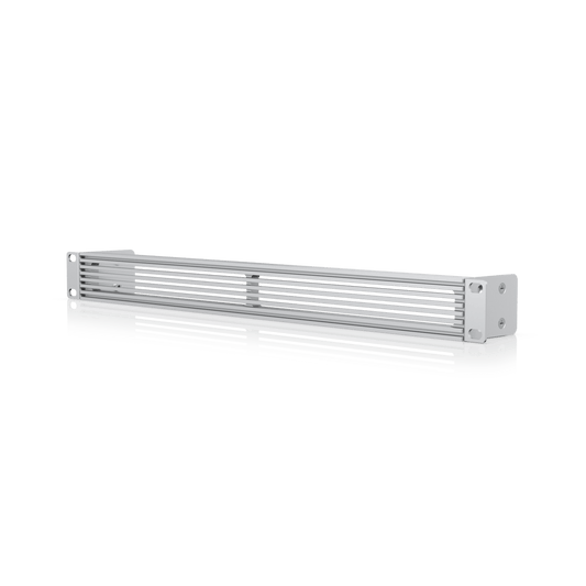 UACC Rack Mount Panel Vented 1U – Panel Ventilado de 1U para Rack, Ideal para Cubrir Espacios No Utilizados y Mantener un Aspecto Limpio y Ordenado