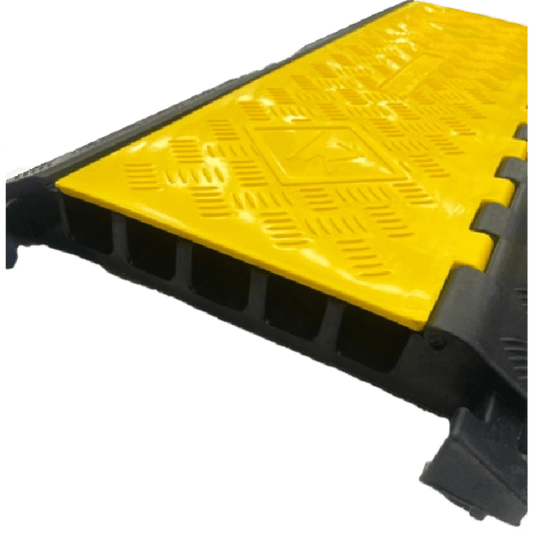 Protector de Cable de 5 Canales / Base de Goma y Tapa de Plástico / Capacidad 4.6 Toneladas / Canal 38x35MM / Longitud 90 cm / Amarillo y Negro